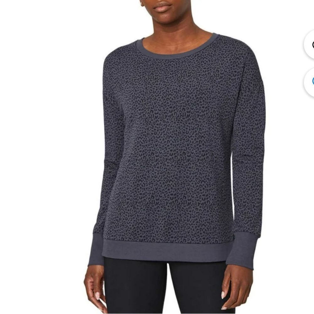 Mondetta Leopard Print Sweatshirt Womens Size M Dark Grey Soft Tencel Spandex